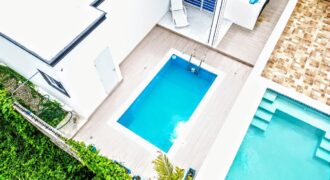 Luxury House 2br w/Private Pool Mountain View
